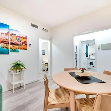 Chic In Heart Of Town * Málaga