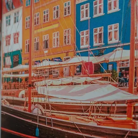 Chic In Heart Of Town